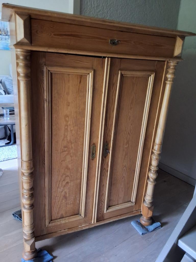 Grenen kast, Antiek en Kunst, Antiek | Meubels | Kasten, Ophalen