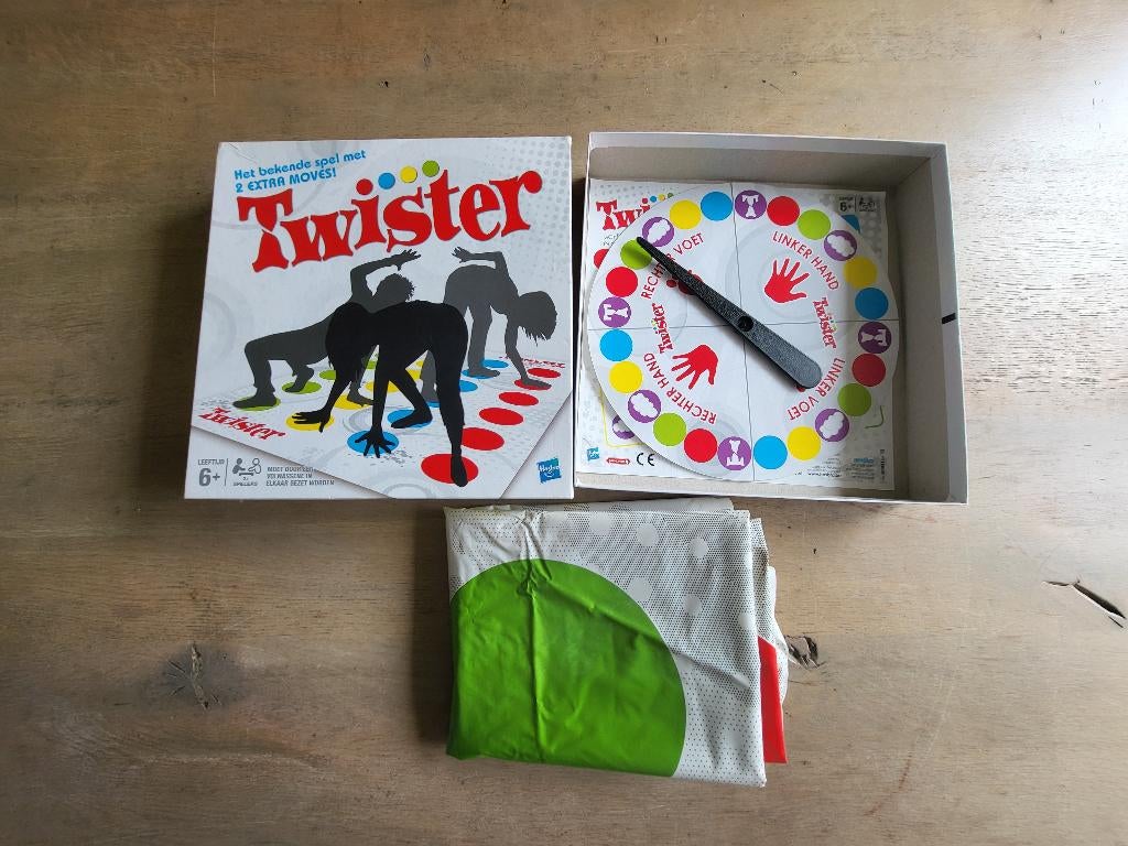 spel Twister zgan, Vijf spelers of meer, Ophalen of Verzenden, Zo goed als nieuw