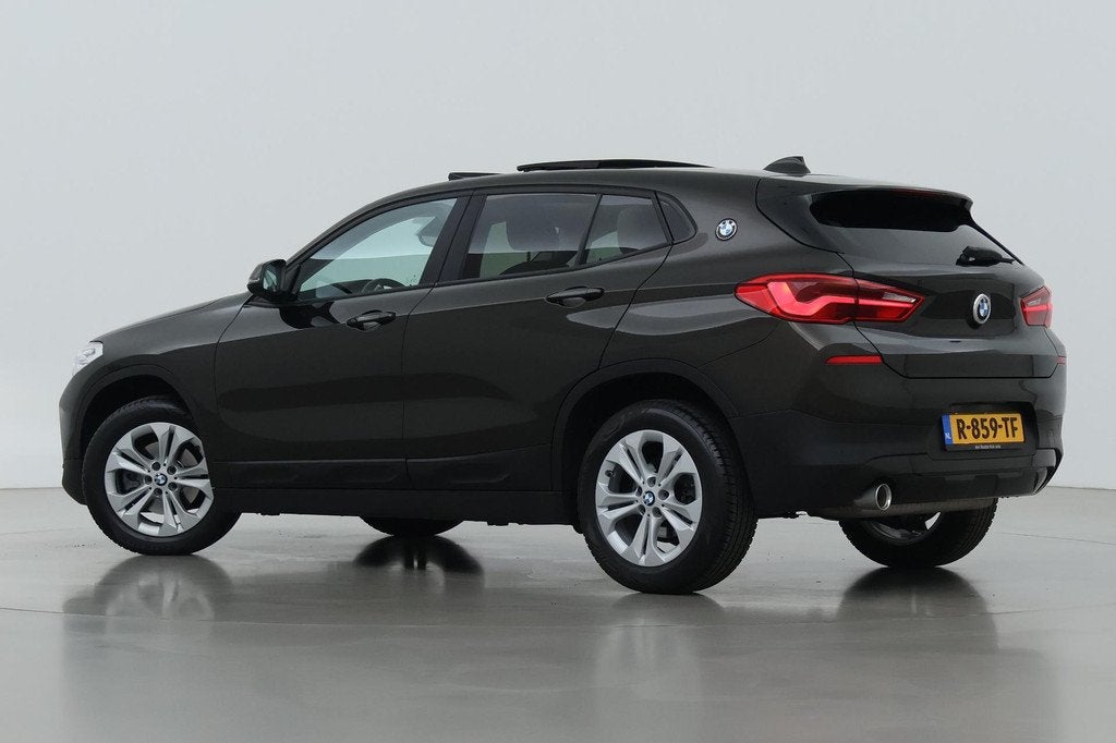 BMW X2 sDrive18i High Executive | Automaat | Panoramadak | L, Auto's, BMW, X2, Gebruikt, Euro 6, Bruin