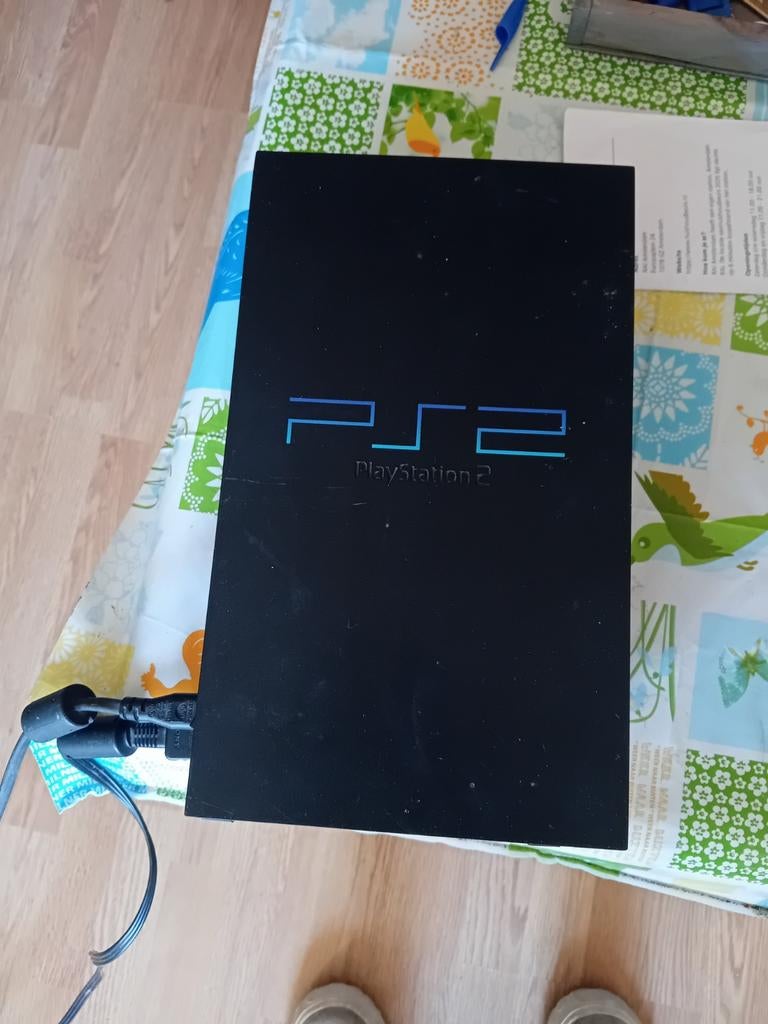 Playstation 2, Spelcomputers en Games, Ophalen, Zo goed als nieuw, Met 1 controller