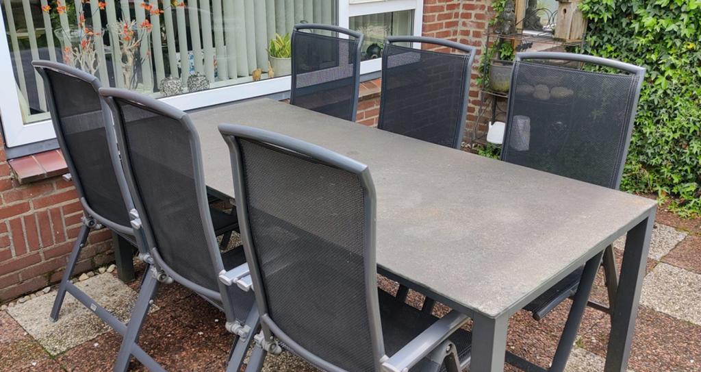 Tuinset Avanti, Ophalen