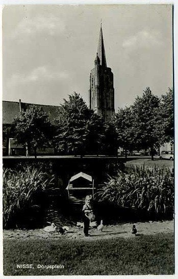 Nisse - Dorpsplein (1974), Ophalen of Verzenden, 1960 tot 1980, Gelopen, Zeeland
