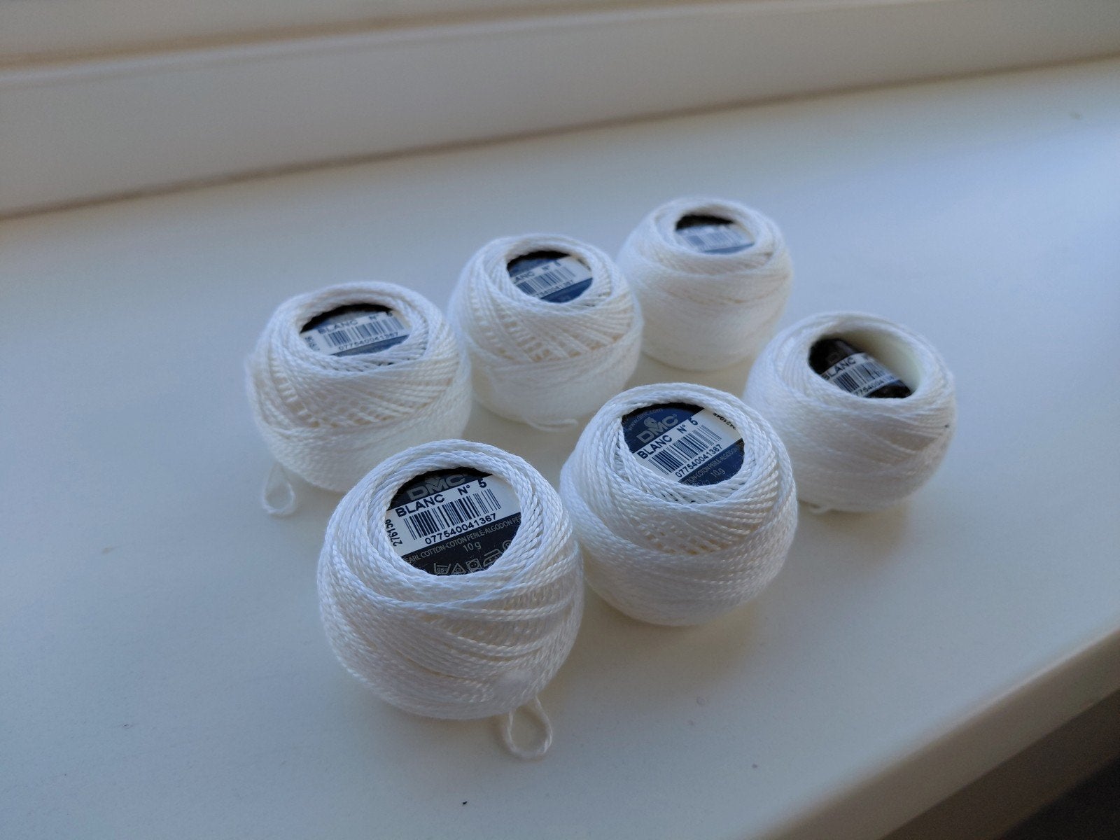 DMC Coton haakgaren. Van 6 euro voor 2 euro. Blanc en Ecru, Hobby en Vrije tijd, Naaien en Fournituren, Ophalen of Verzenden, Nieuw