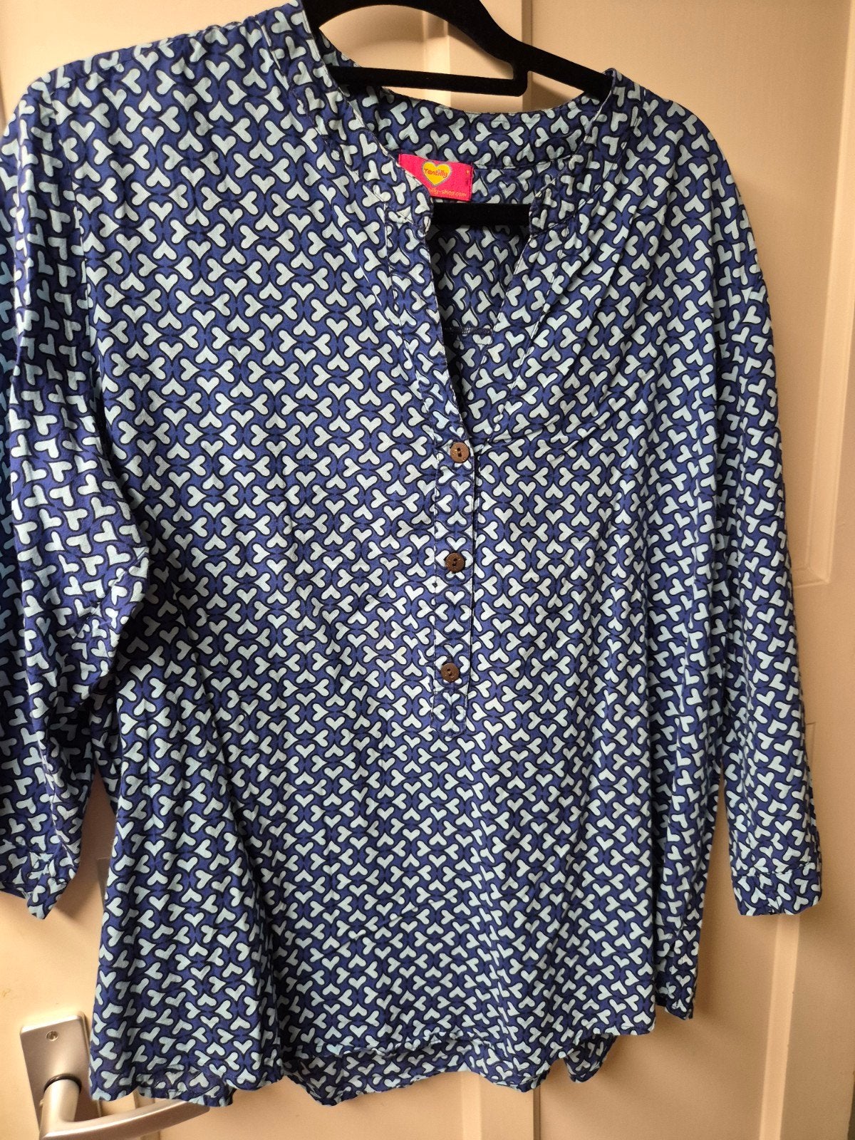 Tantilly blouse met hartjesprint - Maat M, Blauw, Maat 46/48 (XL) of groter, Ophalen of Verzenden, Zo goed als nieuw