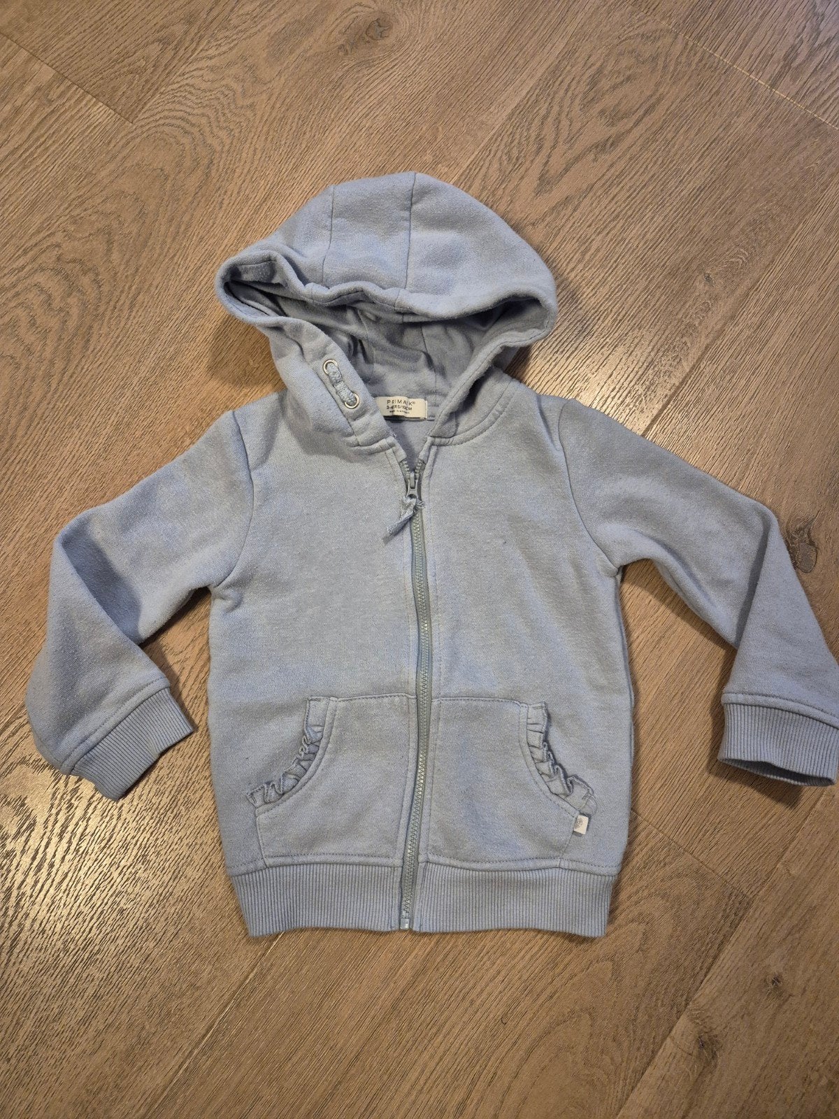Lichtblauw vestje maat 104, Kinderen en Baby's, Kinderkleding | Maat 104, Ophalen of Verzenden, Gebruikt, Meisje, Trui of Vest