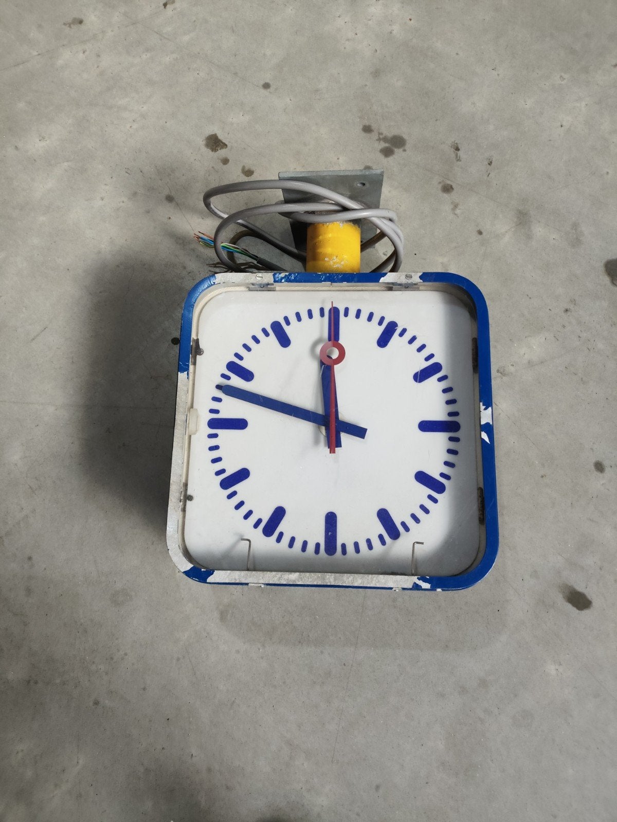 dubbelzijdige stationsklok, Huis en Inrichting, Woonaccessoires | Klokken, Ophalen of Verzenden, Gebruikt, Overige typen