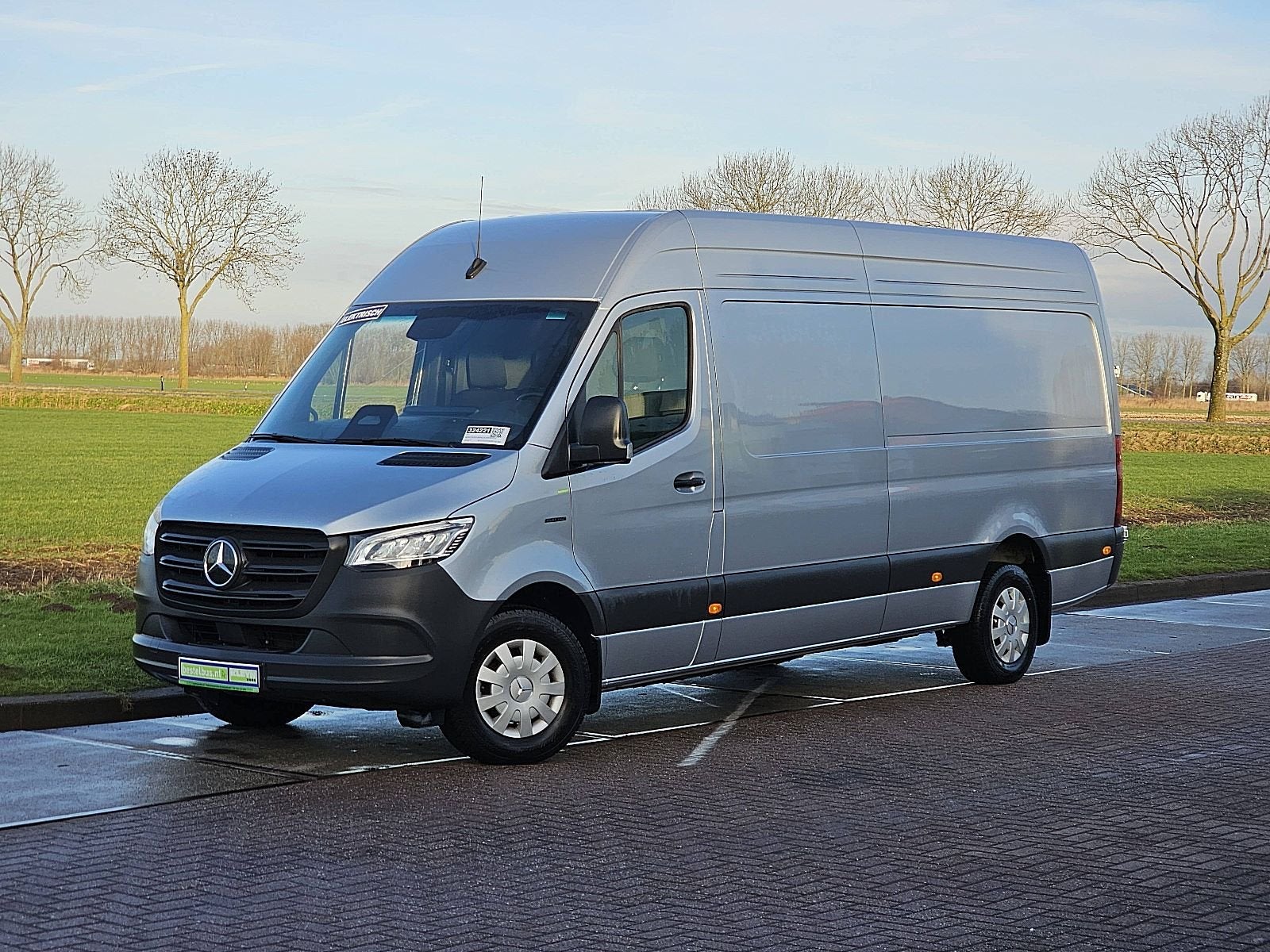 MERCEDES-BENZ ESPRINTER 320 l3h2 300kmwltp, Automaat, Achterwielaandrijving, Gebruikt, 2000 kg