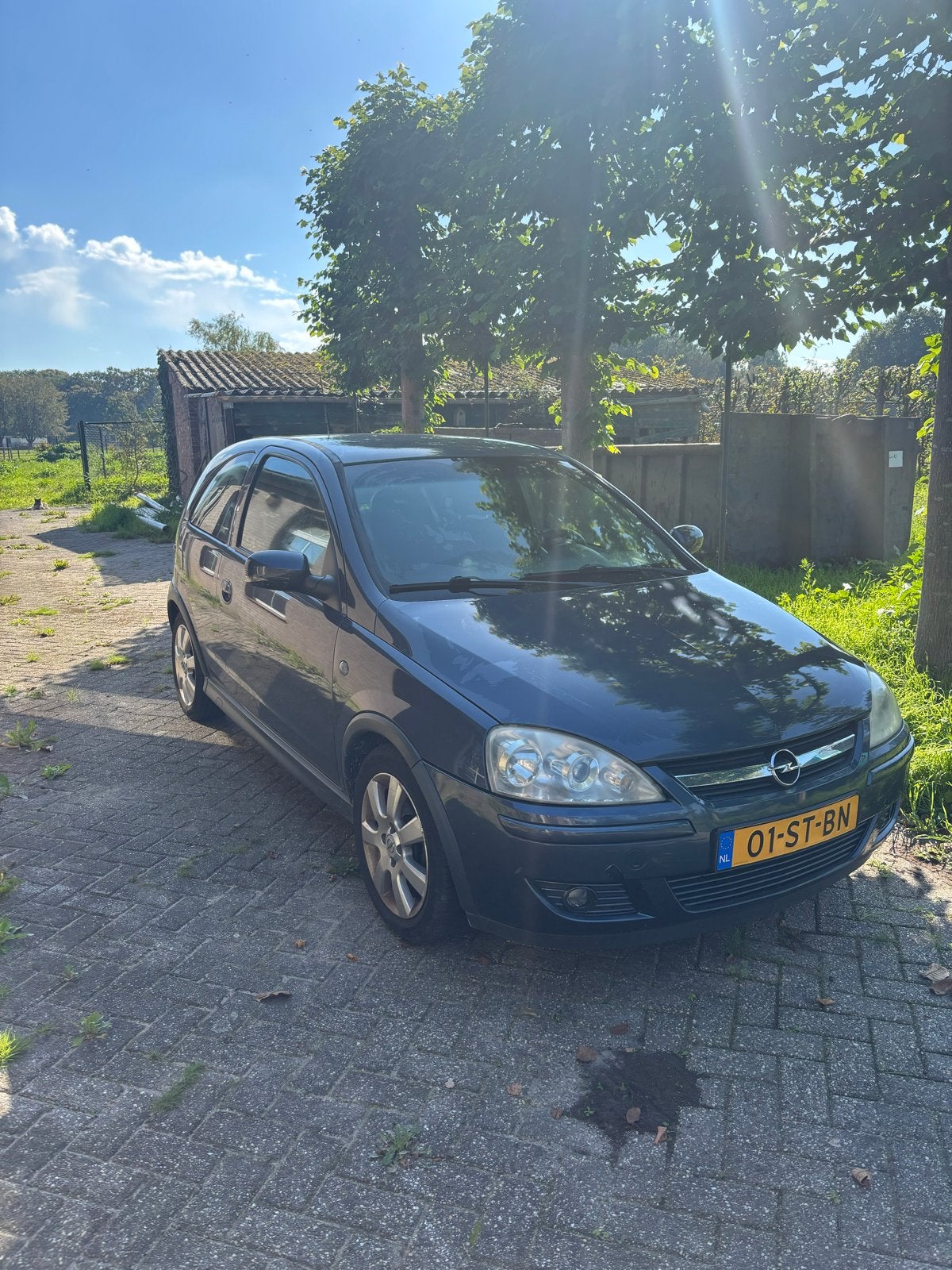 Opel Corsa 1.2 16V Twinport 3D 2006 Grijs, Voorwielaandrijving, 4 cilinders, 1229 cc, Origineel Nederlands