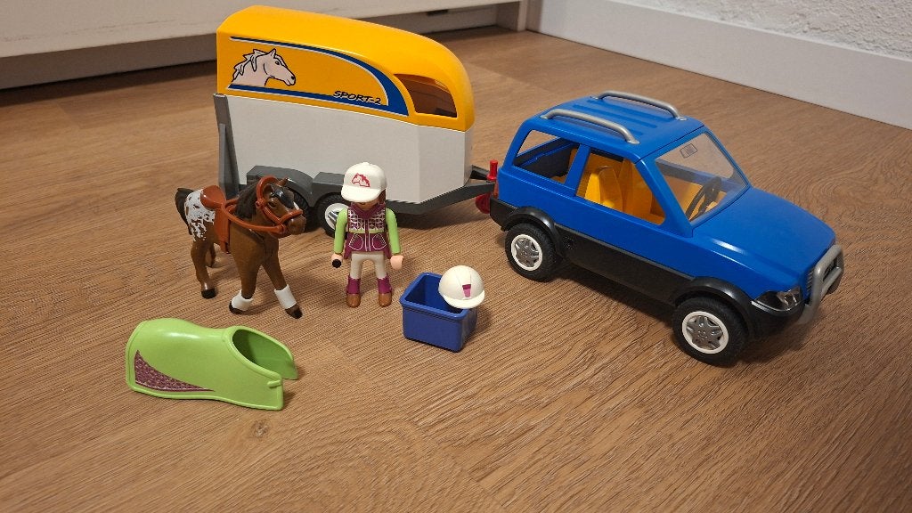 Playmobil paardentrailer 5223, Kinderen en Baby's, Speelgoed | Playmobil, Complete set, Voertuig, Ophalen of Verzenden, Zo goed als nieuw