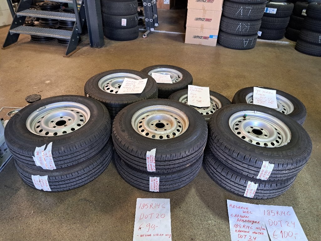 Diverse reservewielen 13 en 14 en 15 inch, Ophalen, Bridgestone, Zo goed als nieuw, Maxxis