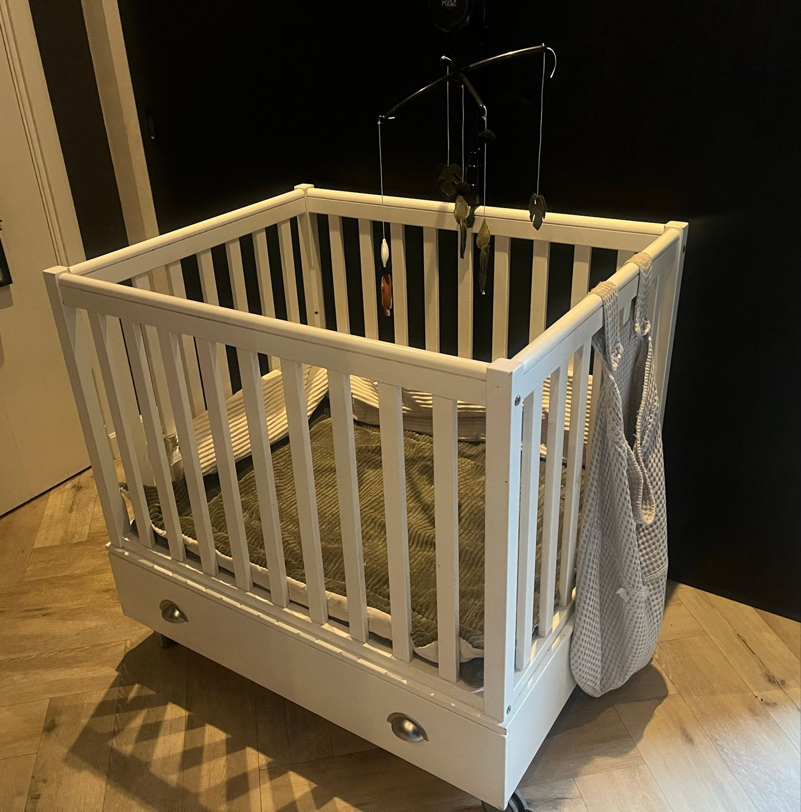 Complete Baby Box met Lade, Wielen en Accessoires, Ophalen, Gebruikt, Rechthoekig, In hoogte verstelbaar