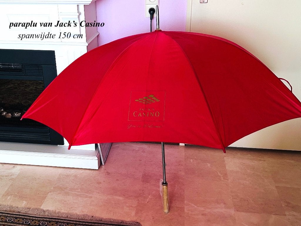 Grote Parasol diameter 150 cm Jack's Casino Rode Plu, Verzamelen, Ophalen, Zo goed als nieuw, Gebruiksvoorwerp