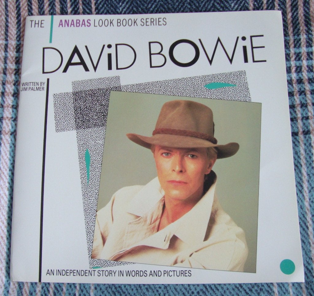 The Anabas Look Book series David Bowie, Boeken, Muziek, Ophalen of Verzenden, Zo goed als nieuw, Artiest
