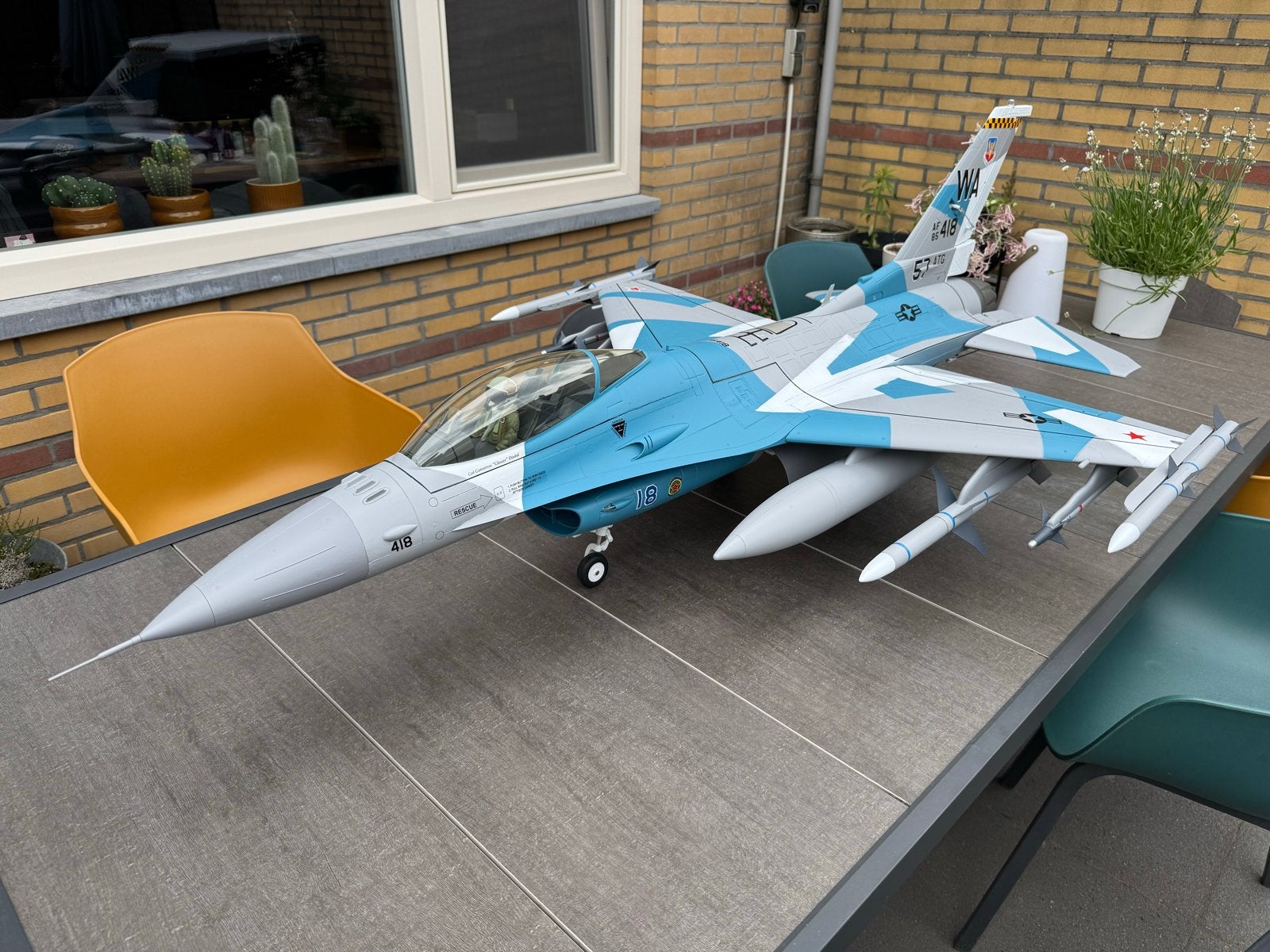 Freewing F16 V2 90mm RC Jet 2 vluchten oud! Incl. Lipo., Ophalen, Zo goed als nieuw, Elektro