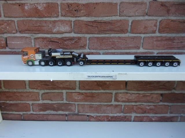 WSI  Scania  P  Low  10 x 4  van  Holtrop  van  der  Vlist., Hobby en Vrije tijd, Modelauto's | 1:50, Ophalen of Verzenden, Nieuw