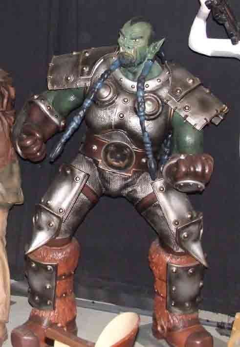 Levensgroot Beeld Ork Warcraft lifesize statue Muckle Oxmox, Verzamelen, Ophalen, Zo goed als nieuw, Fantasy