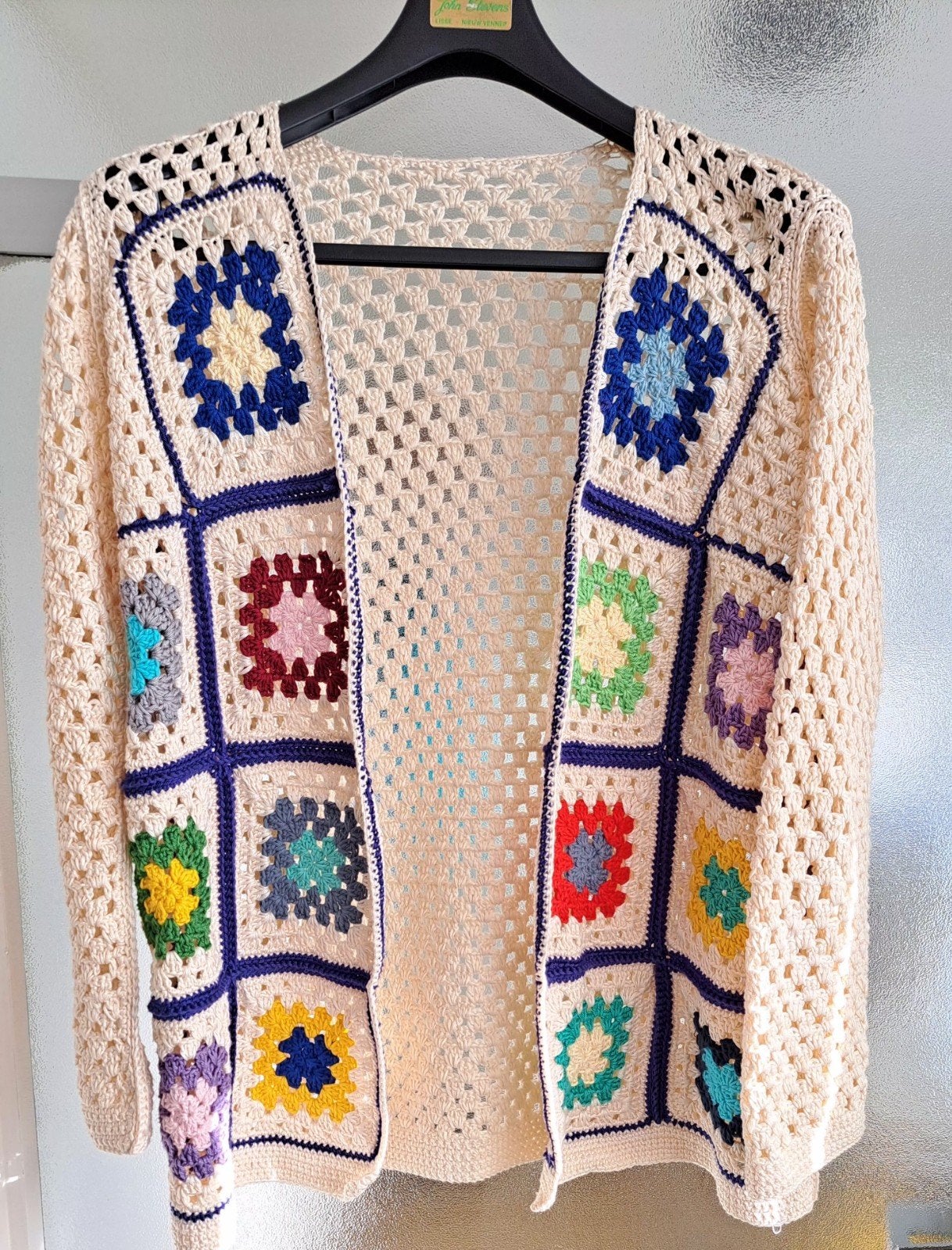 Nieuw: handgemaakt gehaakt VEST met granny squares, maat M, Maat 38/40 (M), Meerkleurig, Nieuw, Ophalen of Verzenden