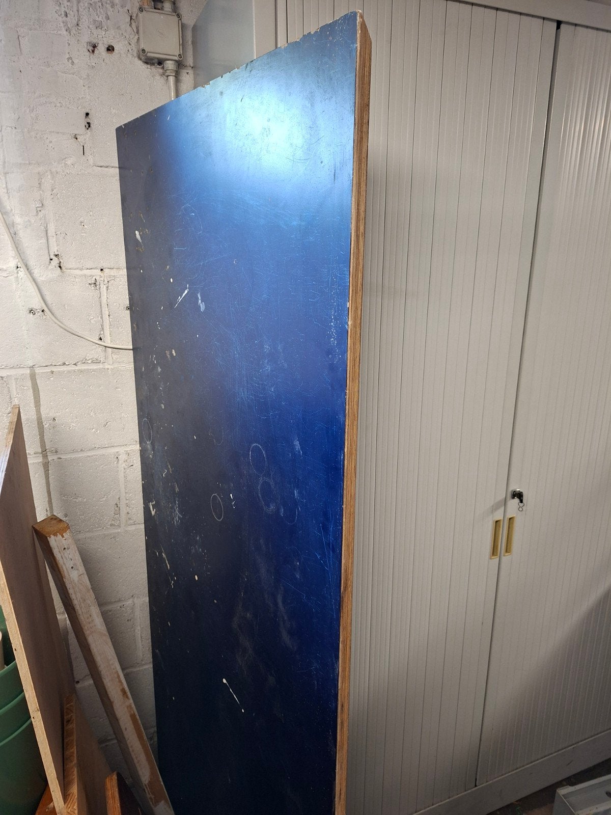 Gelamineerd werkblad multiplex plaat, blauw 80/178/3,8, Doe-het-zelf en Verbouw, Hout en Planken, Ophalen, Gebruikt, 25 tot 50 mm