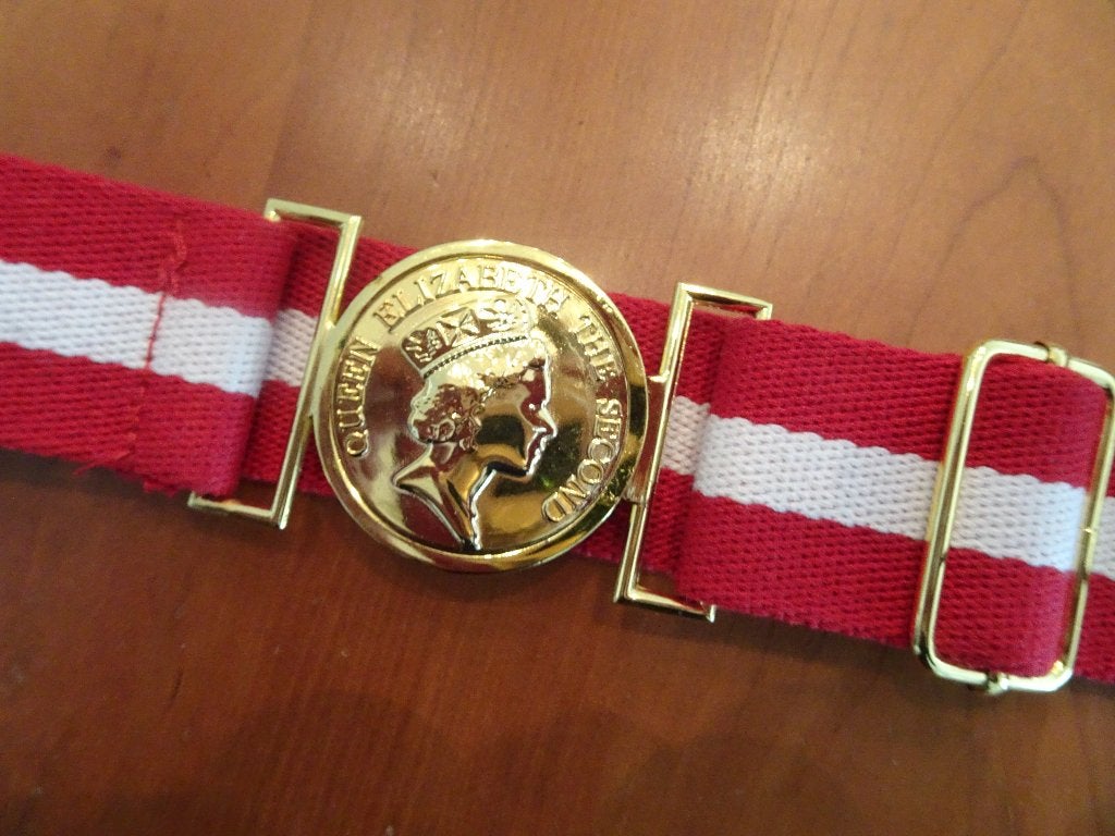 Rood/witte stoffen riem met goudkleurige gesp, Verzenden, Nieuw, Rood, 3 tot 5 cm
