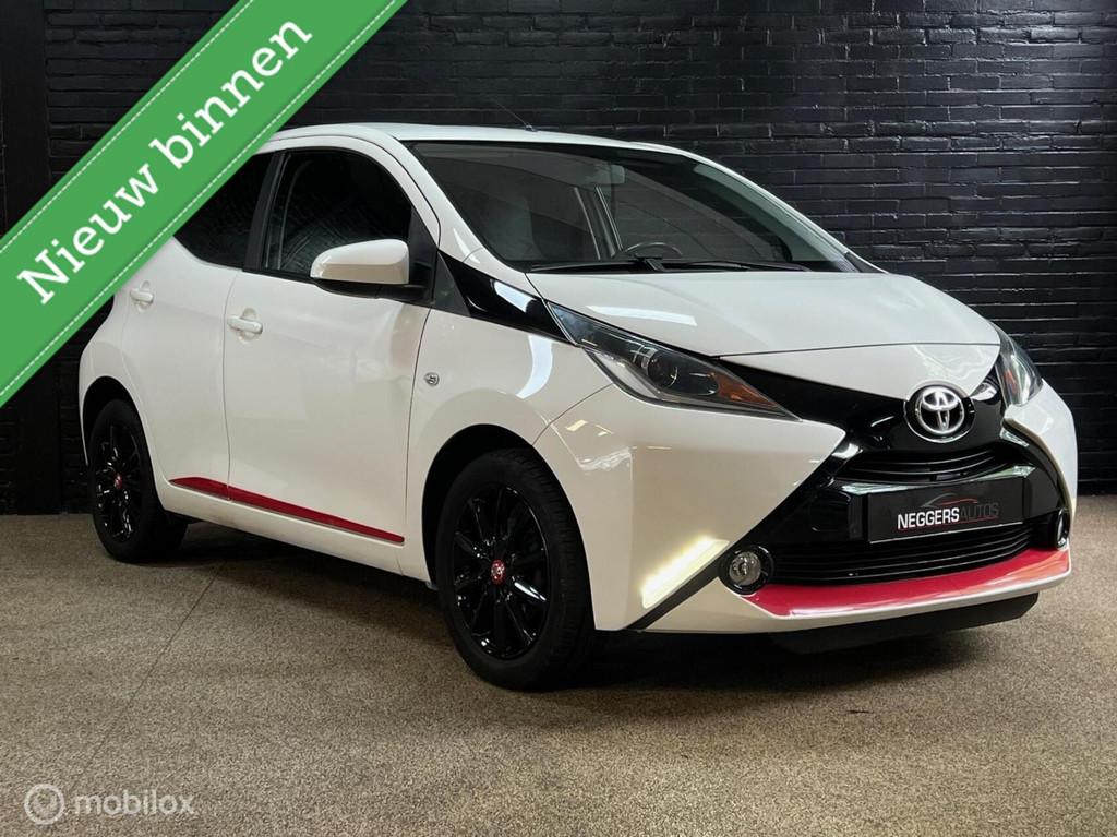 Toyota Aygo 1.0 VVT-i, Auto's, Gebruikt, Overige carrosserieën, Wit, Bedrijf