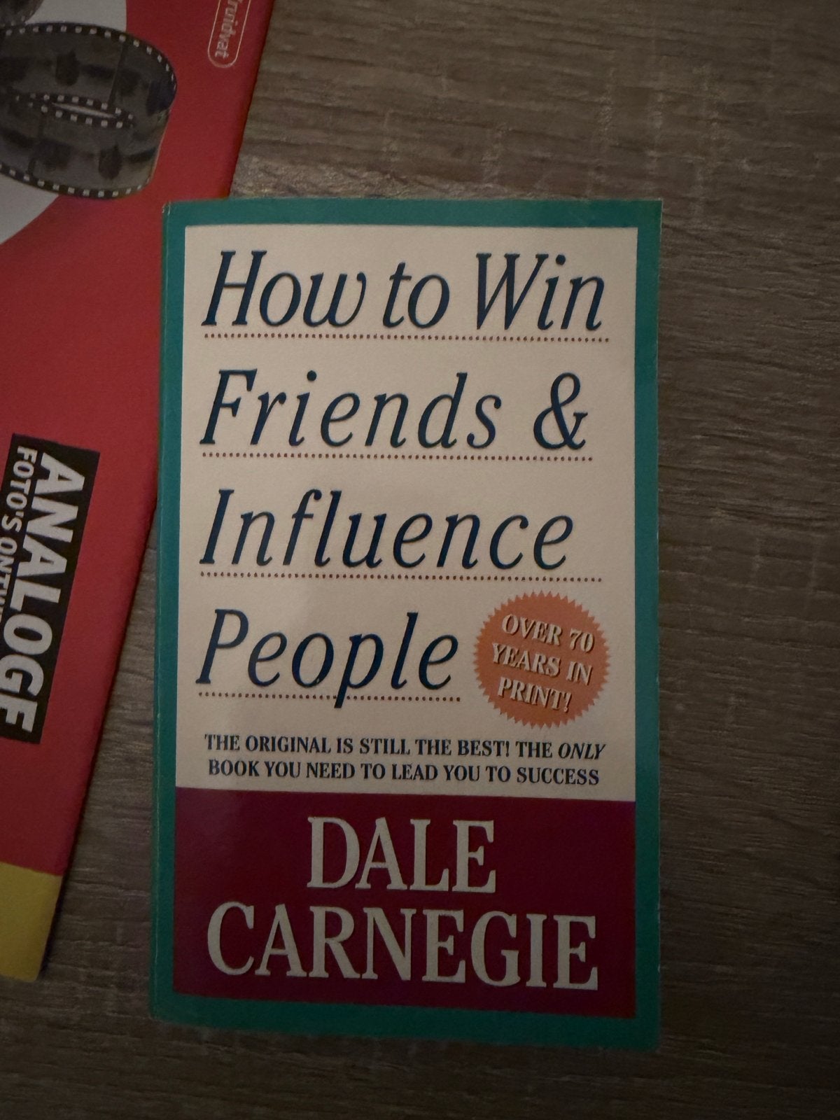 How to Win Friends & Influence People - Dale Carnegie, Ophalen of Verzenden, Zo goed als nieuw, Overige uitgevers, Engels