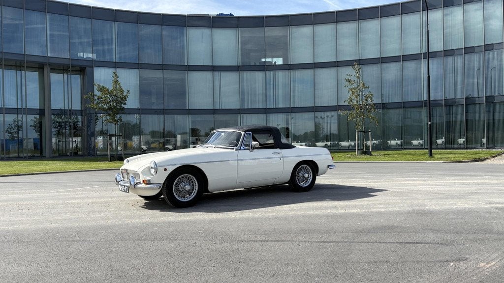 MG B 1.8 95 pk Prive verkoop, Auto's, MG, B, Gebruikt, Cabriolet, Wit