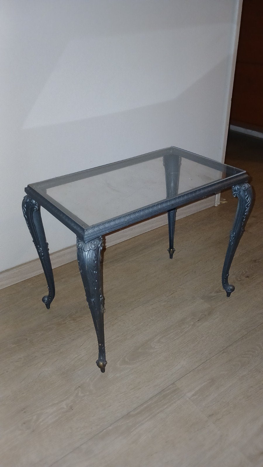 Bijzettafel met glazen blad, Minder dan 55 cm, Gebruikt, Barok, Glas
