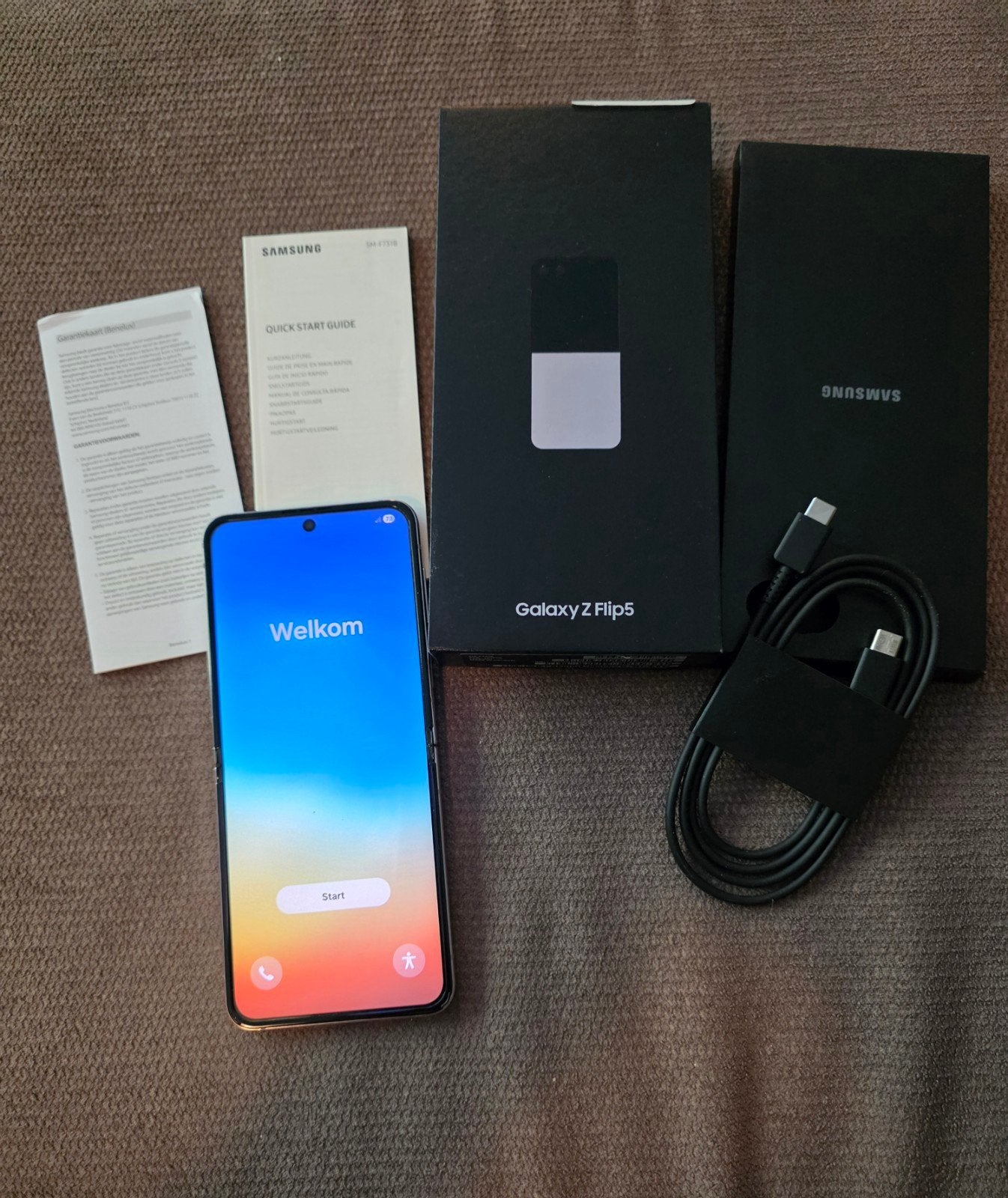 samsung Galaxy Z Flip 5  512GB, Overige kleuren, Touchscreen, Zo goed als nieuw, Zonder simlock