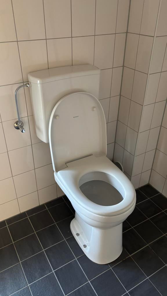 Wc pot / toilet, Doe-het-zelf en Verbouw, Sanitair, Ophalen, Zo goed als nieuw, Toilet