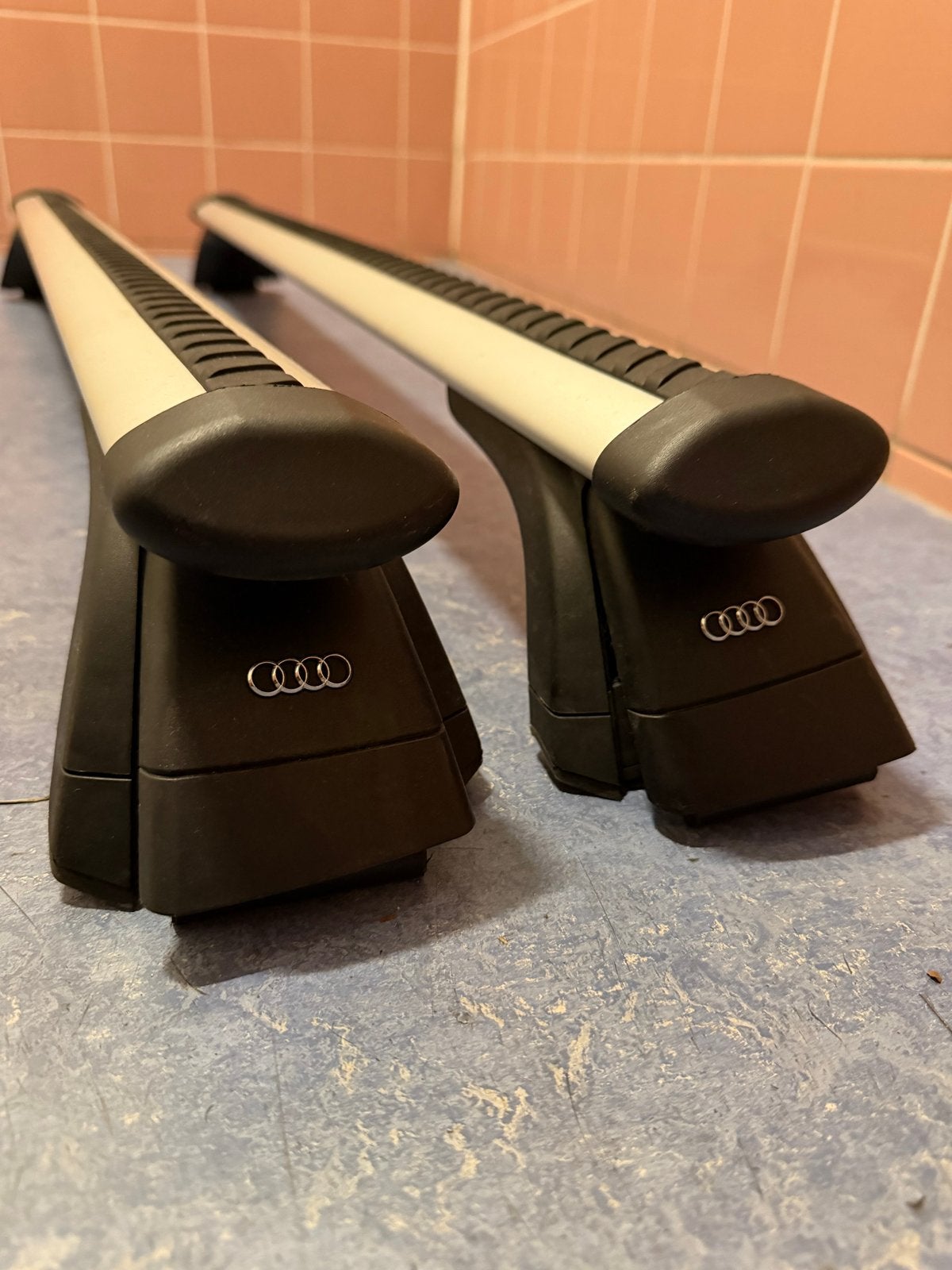 Originele Audi A4 Avant (8W) dakdragers, Auto diversen, Ophalen of Verzenden, Zo goed als nieuw