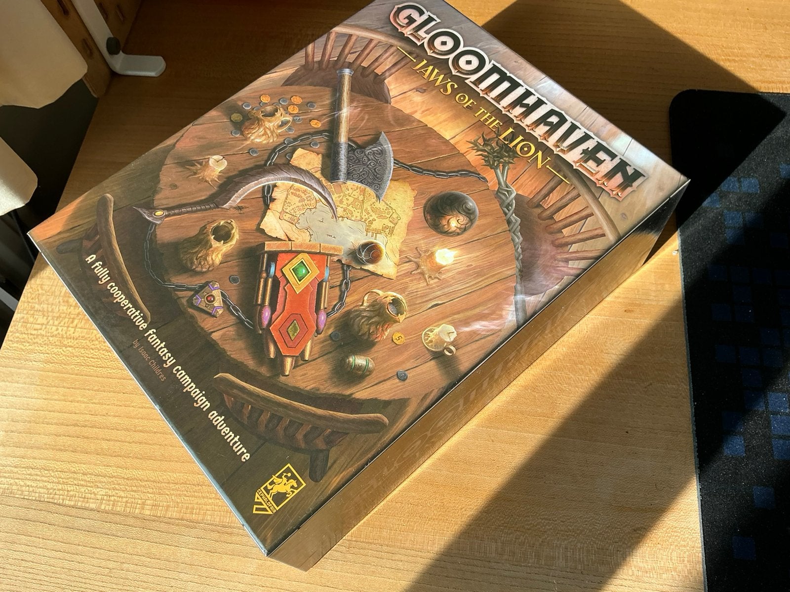 Gloomhaven Jaws of the Lion met stickers, Ophalen of Verzenden, Zo goed als nieuw, Overige formaten