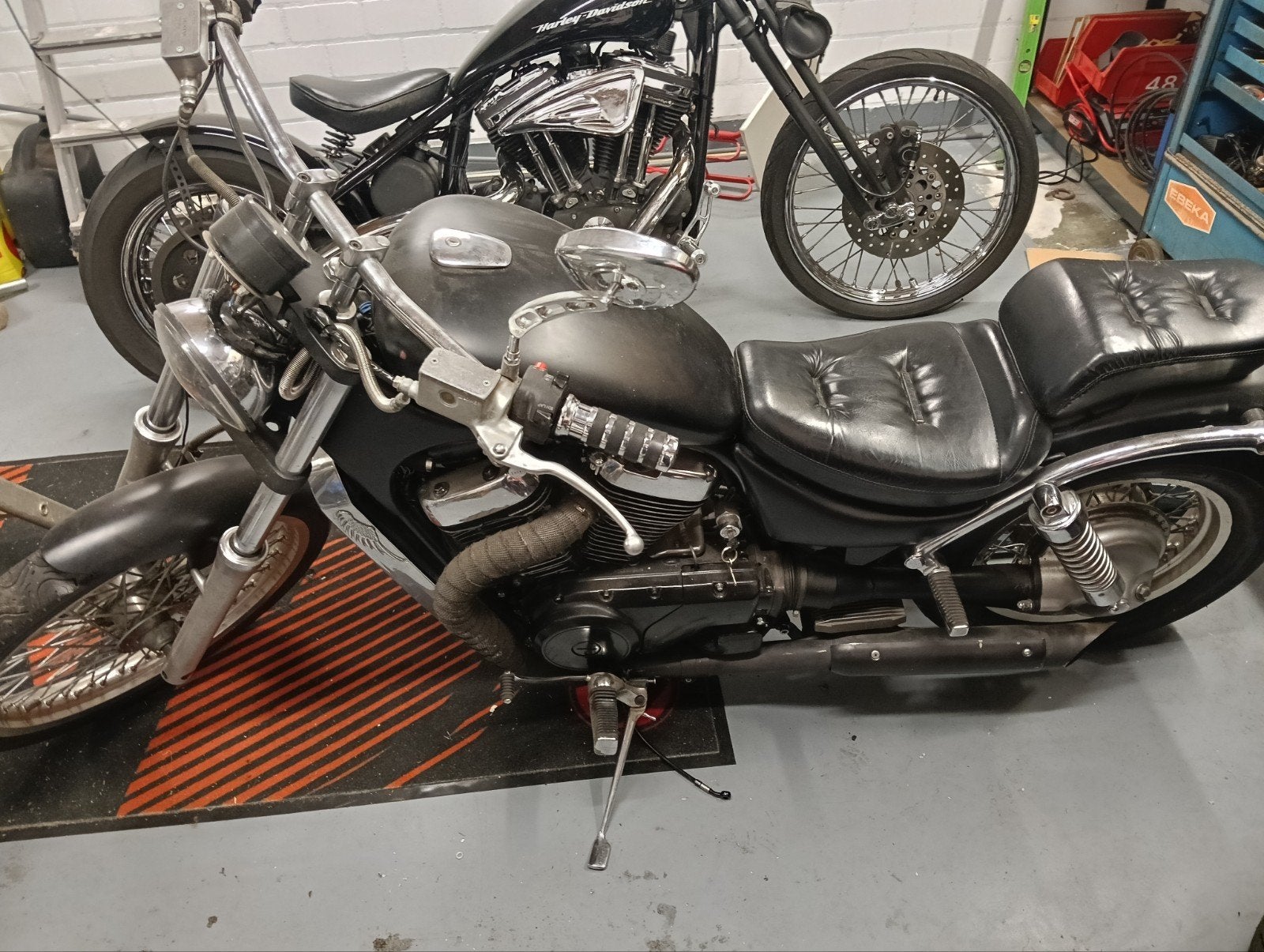 Suzuki vs750, Motoren, 750 cc, 2 cilinders, Gebruikt, Particulier