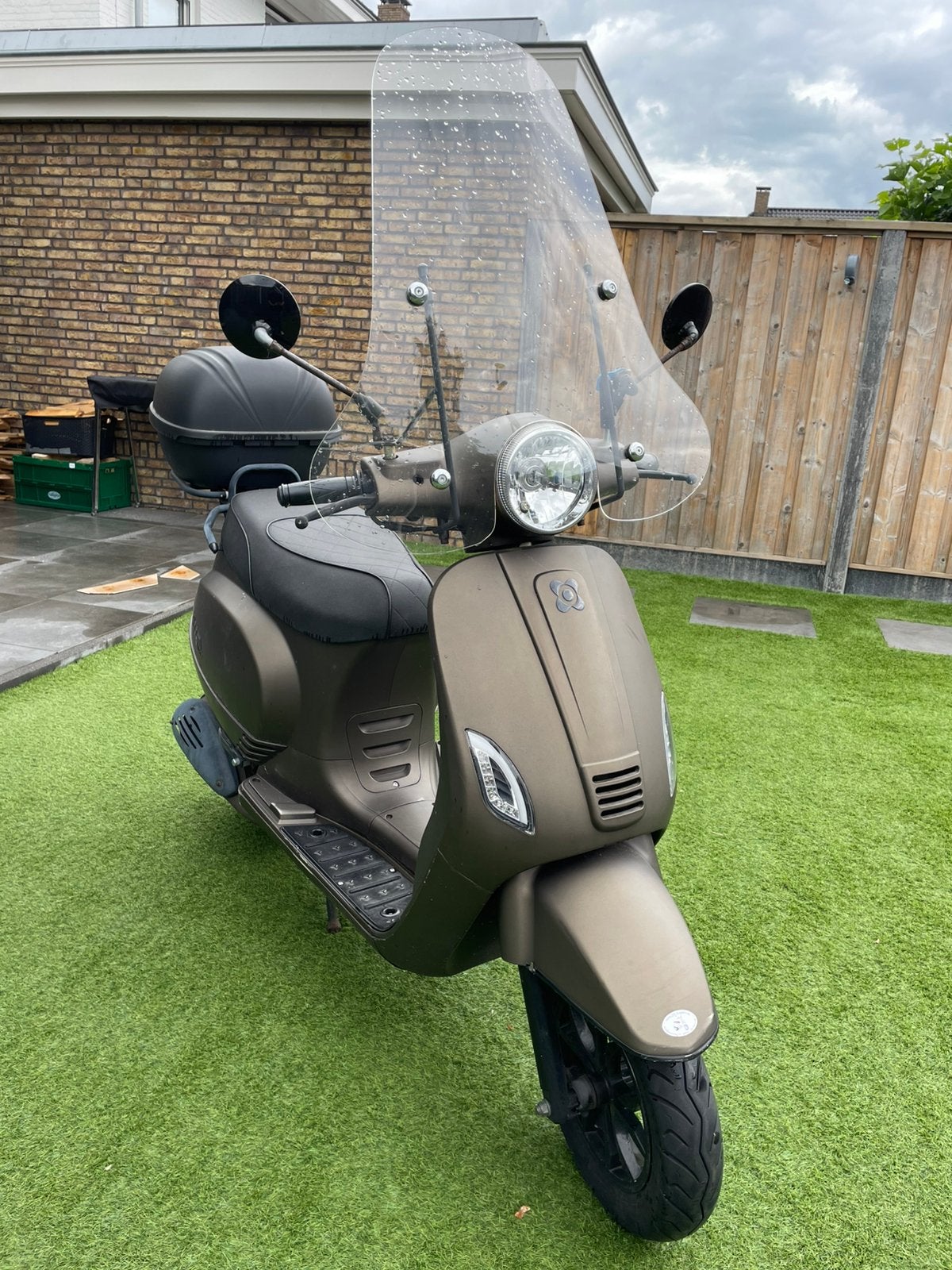 AGM VX50 Scooter met blauw kenteken, Fietsen en Brommers, Snorfietsen en Snorscooters, Gebruikt, Benzine, Ophalen, Overige merken
