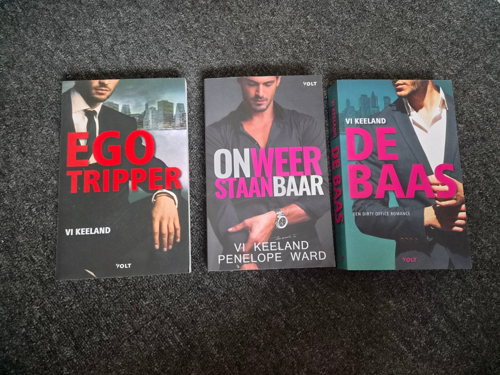 VI Keeland boeken: Ego Tripper, Onweerstaanbaar, De Baas, Ophalen of Verzenden, Zo goed als nieuw, VI Keeland, Nederland