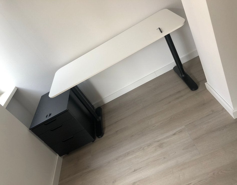 Ikea Bekant verstelbaar bureau, Ophalen, Zit-sta bureau, Scandinavisch, In hoogte verstelbaar
