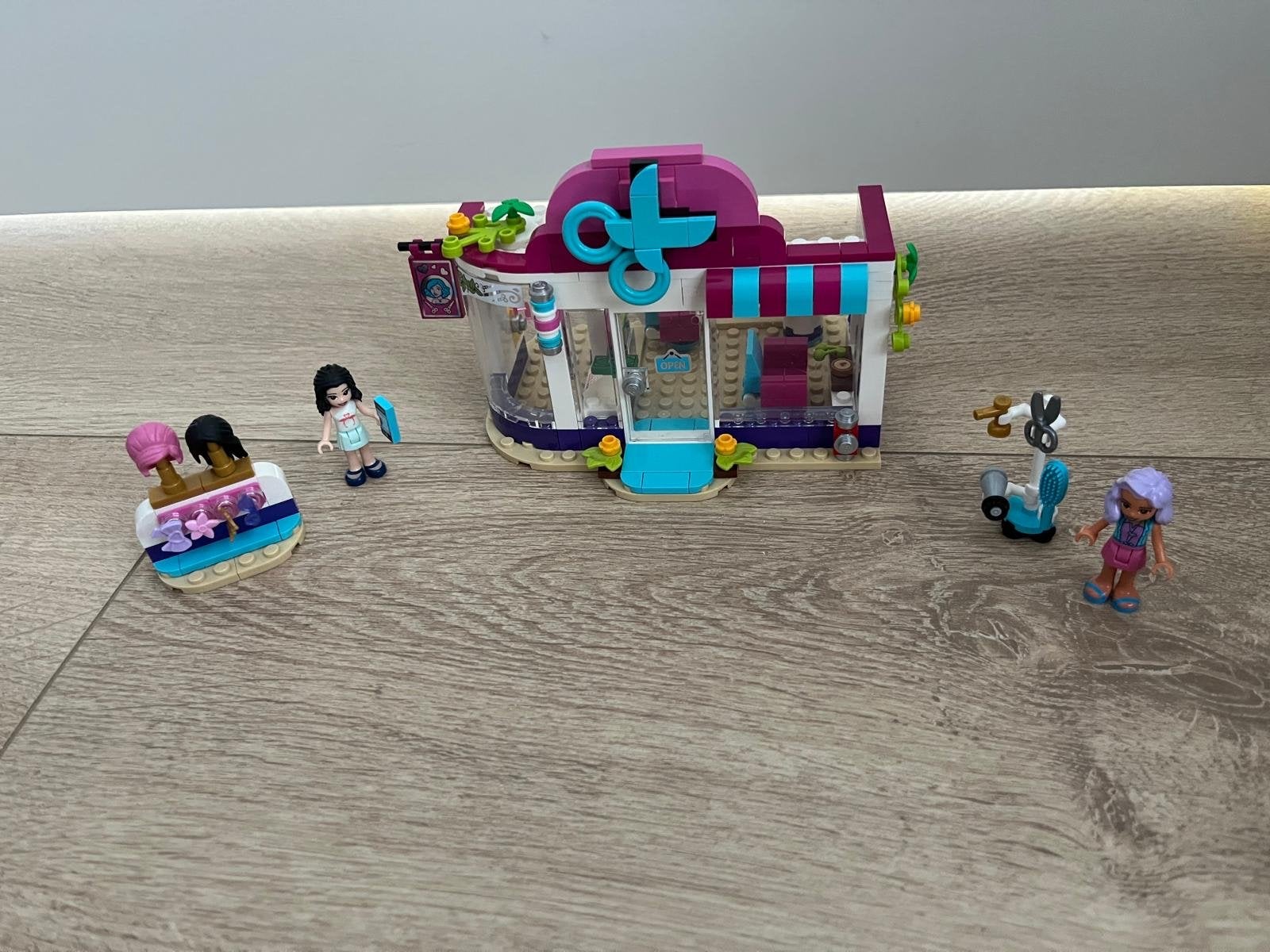 LEGO Friends Kapsalon van Heartlake City (41391), Ophalen of Verzenden, Zo goed als nieuw, Overige merken