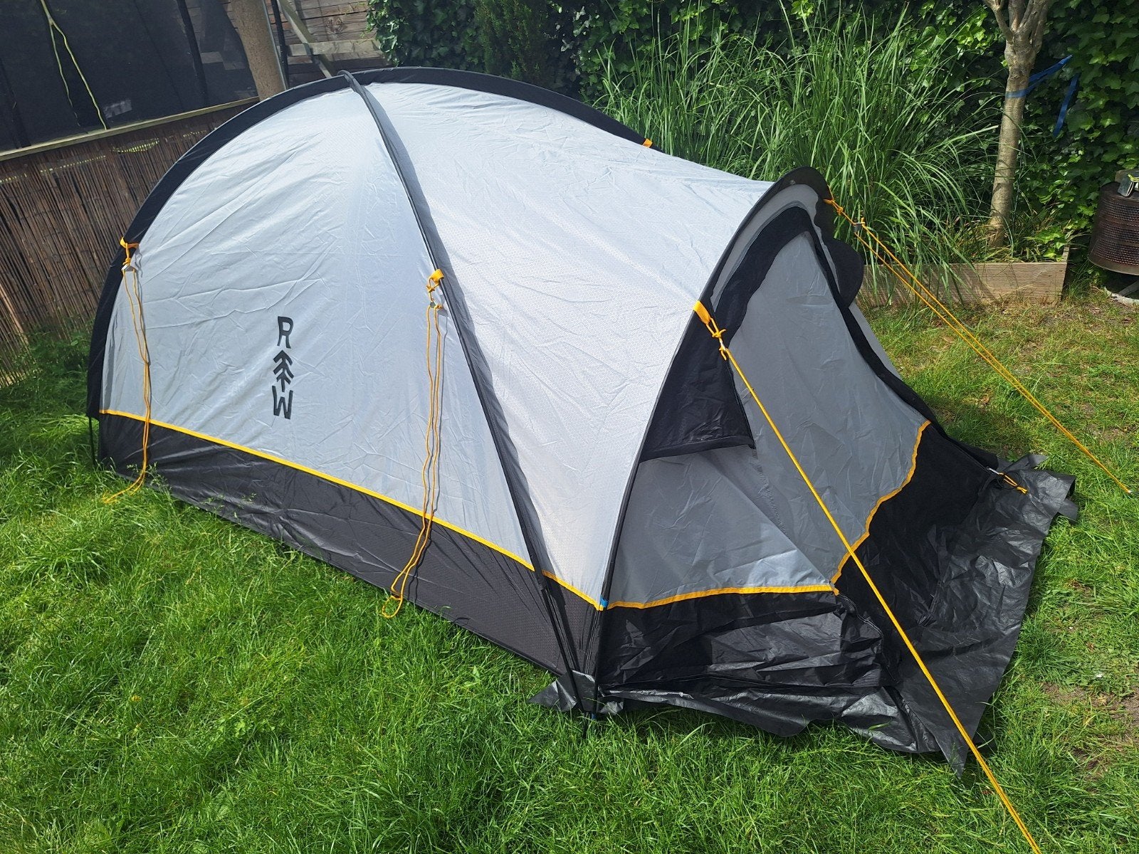 Red Wood Chestnut 160 koepeltent 2 personen NIEUW!, Ophalen of Verzenden, Zo goed als nieuw