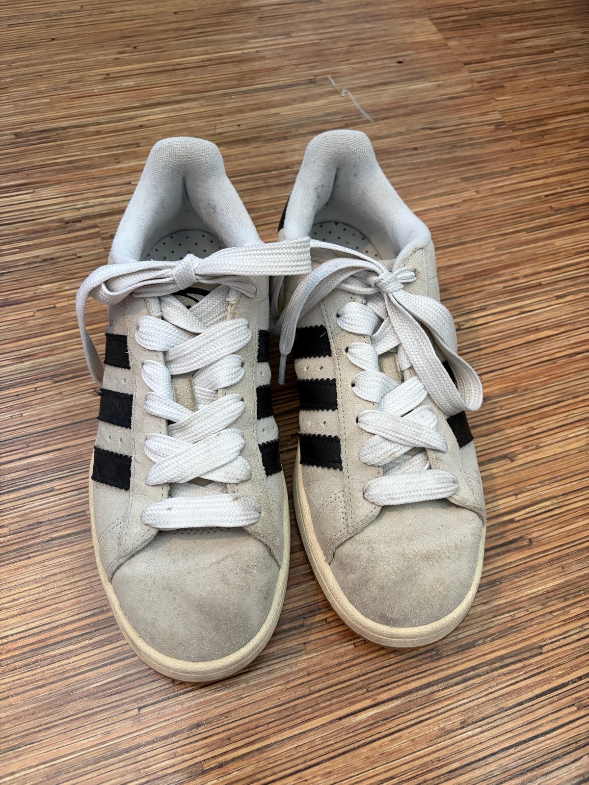 Adidas Campus sneakers - Maat 39 1/3, Ophalen of Verzenden, Gedragen, Grijs, Sneakers of Gympen