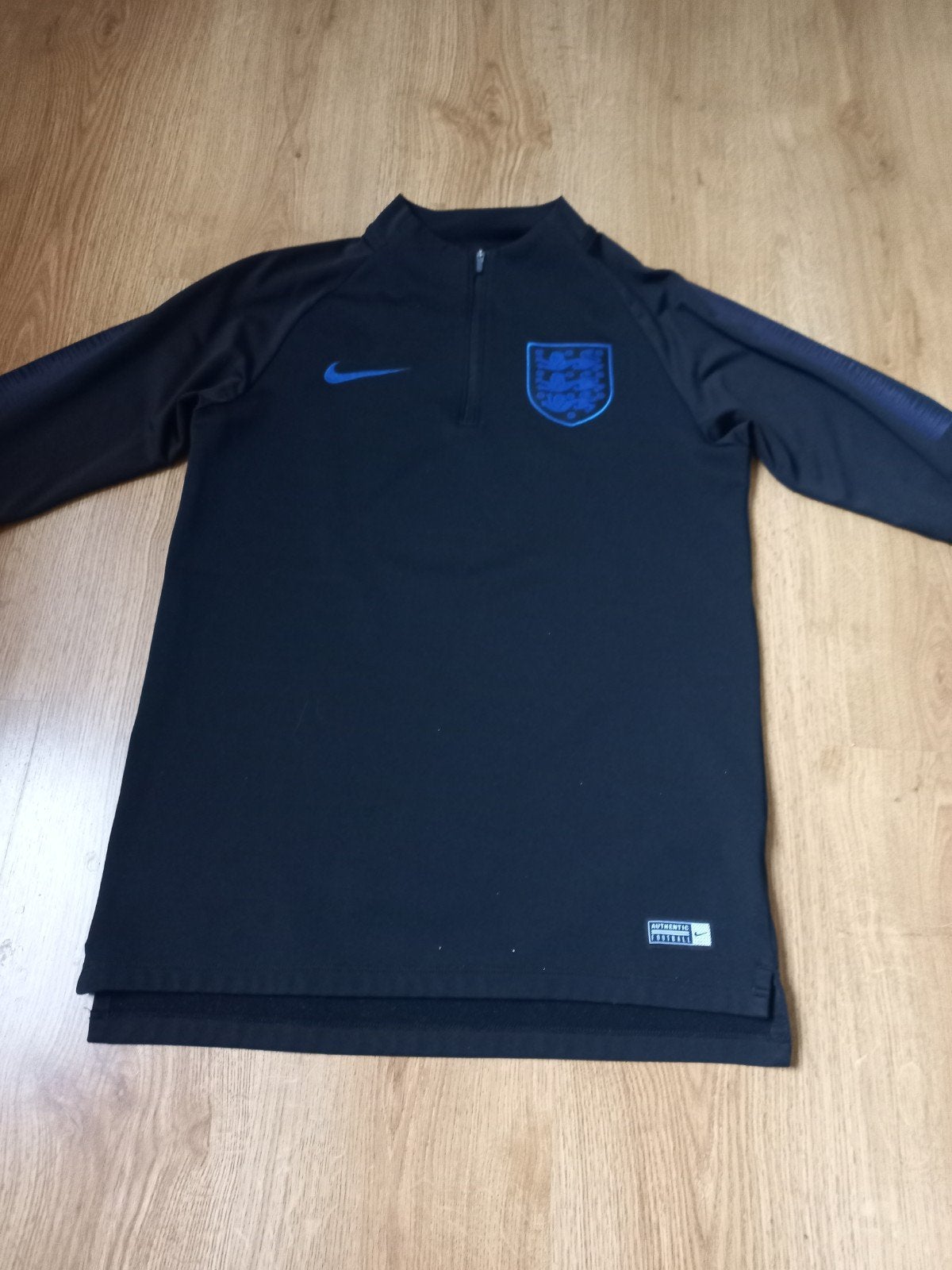 Nike Engeland voetbalshirt zwart/blauw maat S + gratis broek, Maat S, Ophalen of Verzenden, Zo goed als nieuw, Shirt
