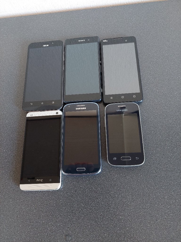6 Werkende Telefoons, Telecommunicatie, Mobiele telefoons | Apple iPhone, Gebruikt, Zwart, Ophalen of Verzenden, 8 GB