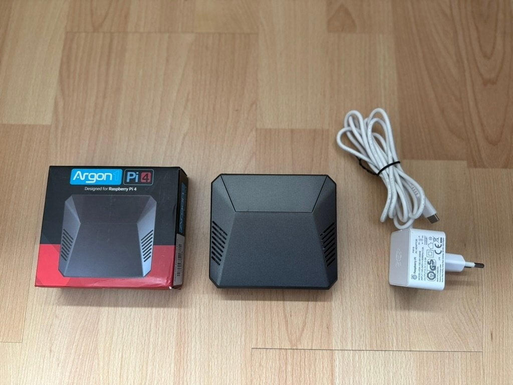 Raspberry Pi 4 4GB, 32 GB, Minder dan 2 Ghz, Ophalen of Verzenden, Zo goed als nieuw
