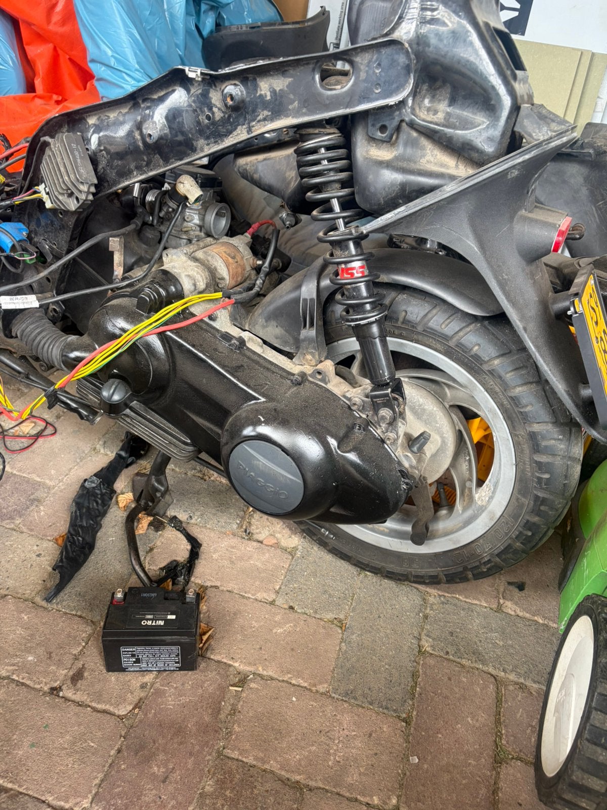Piaggio fly 125 4 takt blok met papieren, Motoren, Ophalen of Verzenden