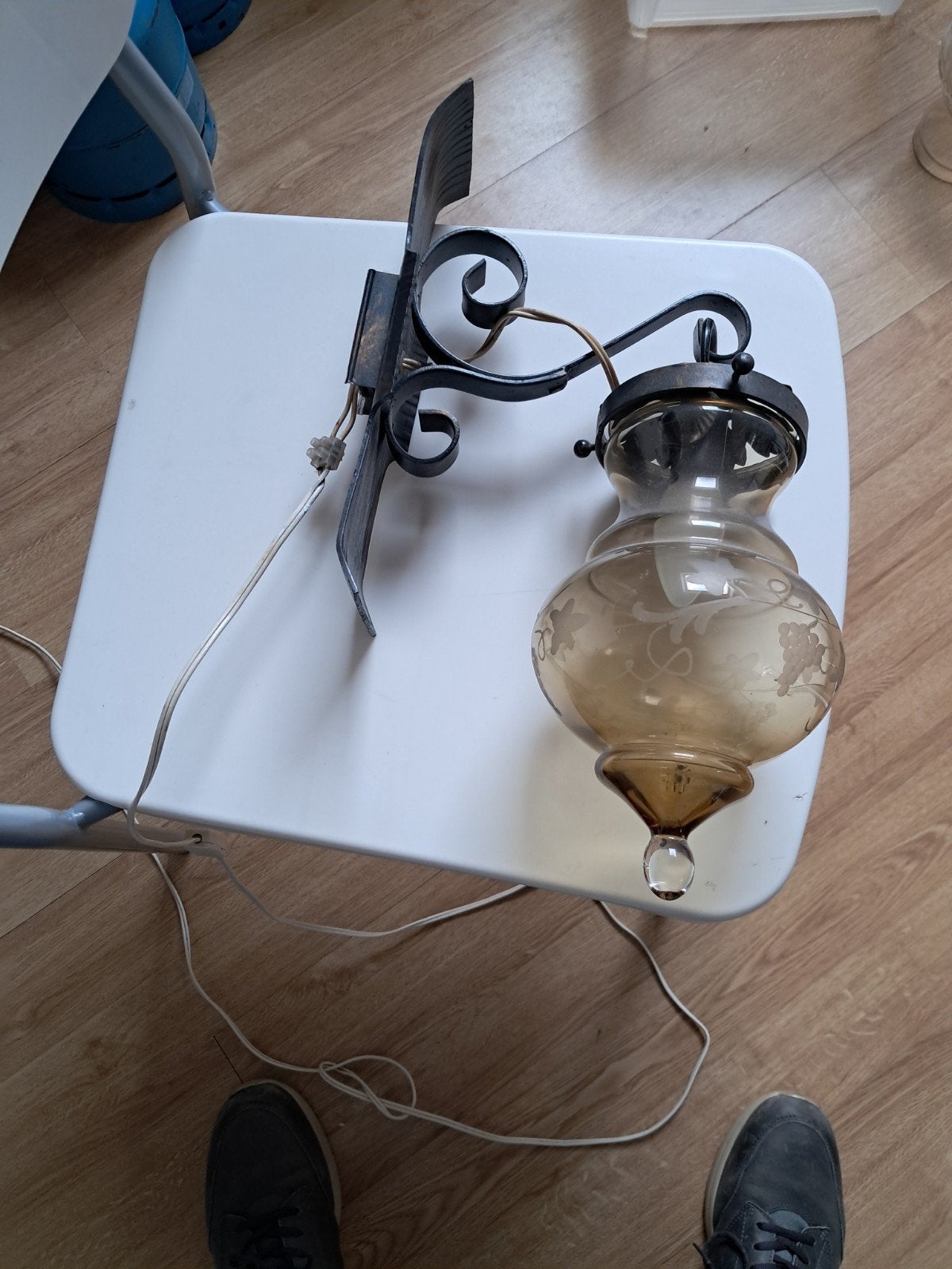 wand en hanglamp grootmoeders tijd, Ophalen