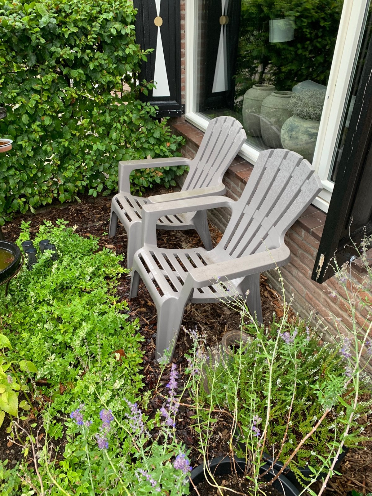 Twee kunststof tuinstoelen ,vandaag 5sept ophalen, Ophalen, Gebruikt, Kunststof