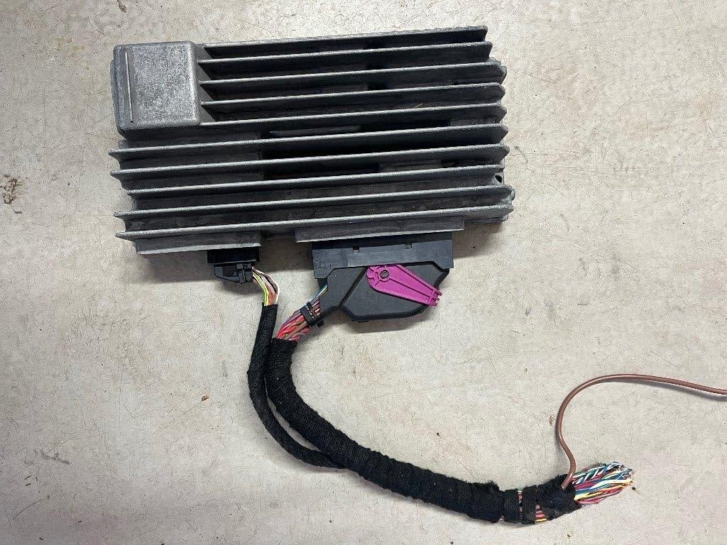 Bang & Olufsen versterker Audi A4 B8 B&O, Ophalen of Verzenden, Gebruikt, Audi