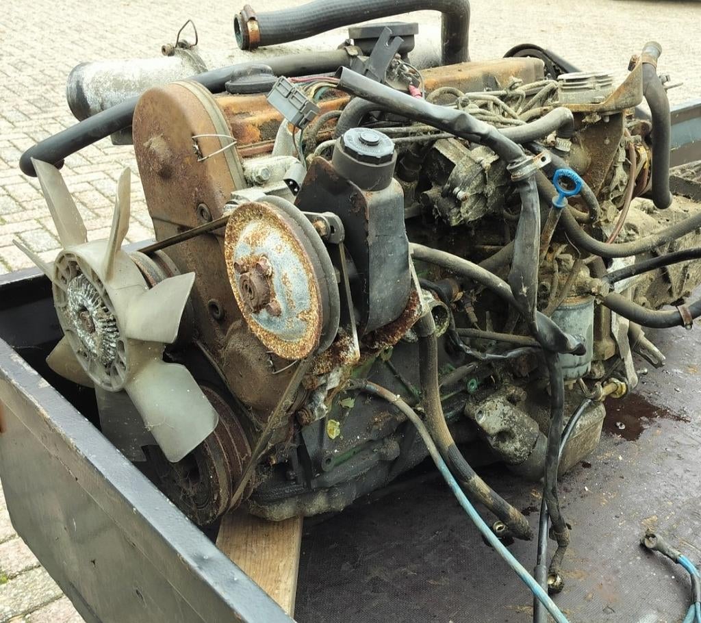 Volvo D24 motoren en onderdelen 240 740 940 D24T D24TIC LT28, Ophalen, Volvo