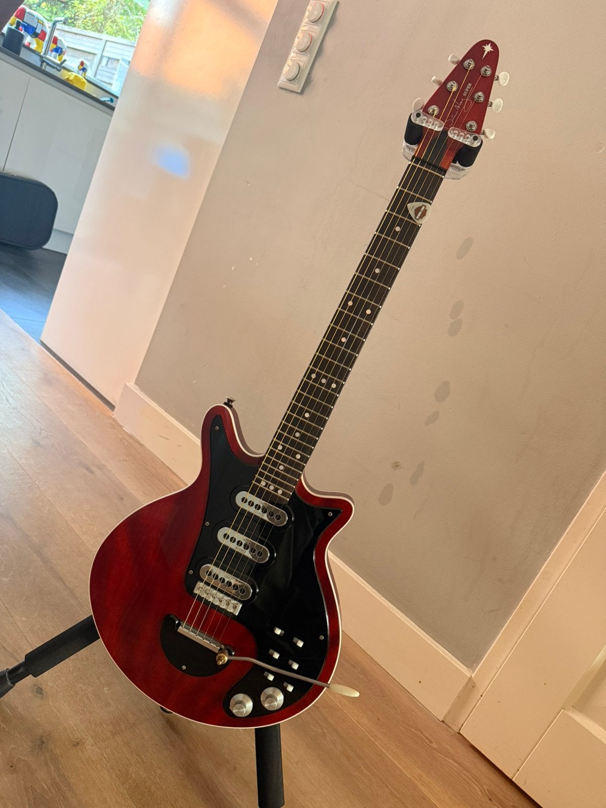 Brian May Red Special, Ophalen, Zo goed als nieuw, Solid body