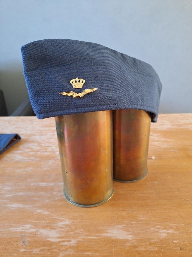Schuitje / Veldmuts Koninklijke Luchtmacht, Ophalen of Verzenden, Luchtmacht, Nederland, Embleem of Badge