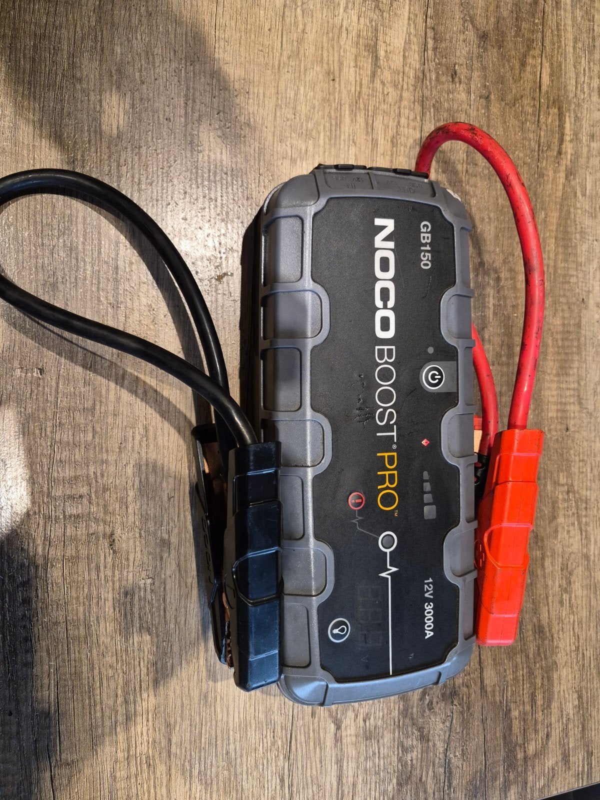 NOCO Boost Pro GB150 met defect.  lipo is 100 procent goed, Ophalen of Verzenden, Gebruikt