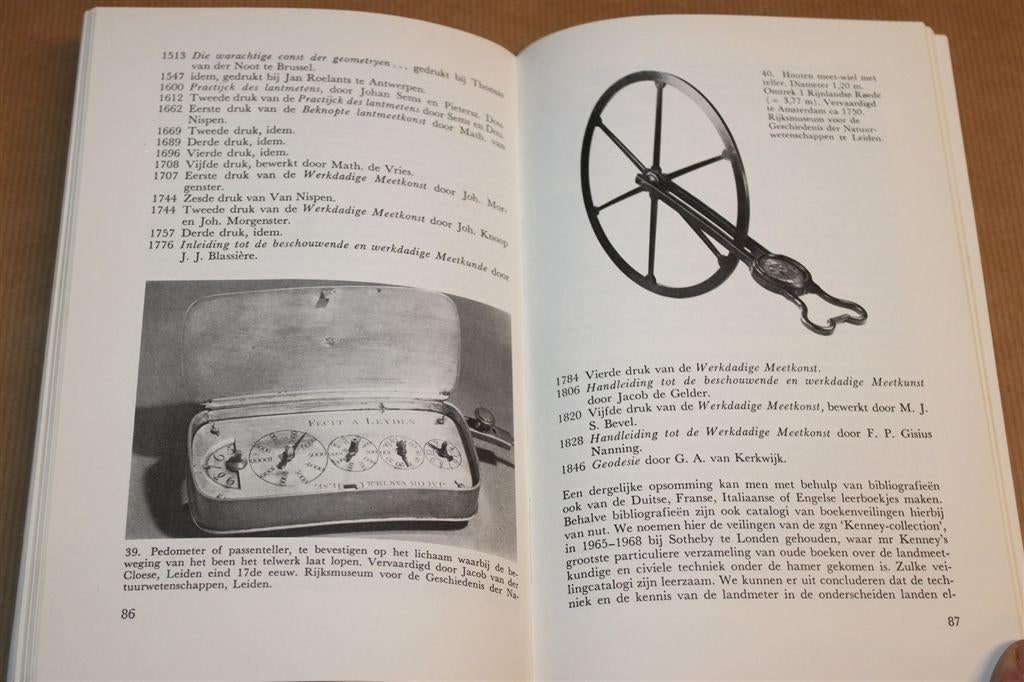 Kaarten en Kaarttekenaars — Fockema Andreae & Koeman [1975], Gelezen, Ophalen of Verzenden, Landkaart, 1800 tot 2000